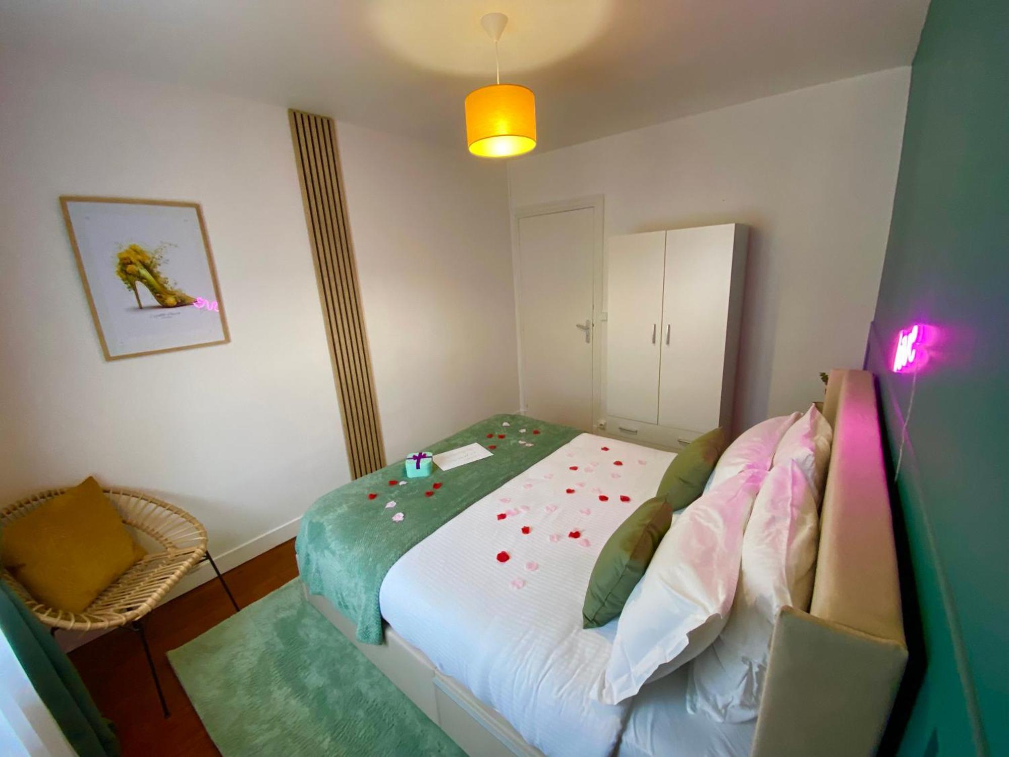 Le Cocon De La Tour -Vip-Compiegne-Hyper Centre 아파트 외부 사진